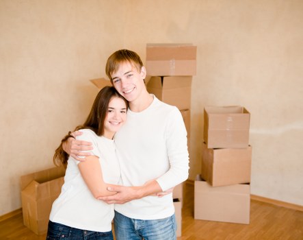 Packing and loading help for student removals in Westkensington