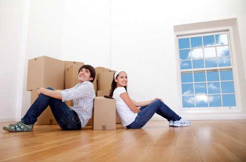 Local removals team managing access in West Kensington