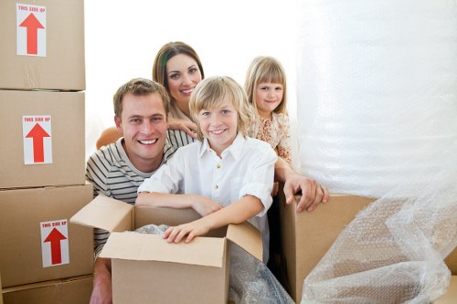 Stress-free moving day for student removals in Westkensington