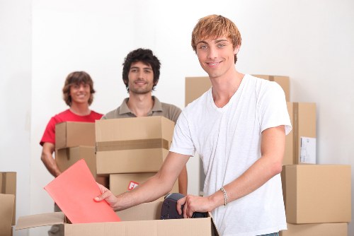 Local removals team planning access and parking in West Kensington